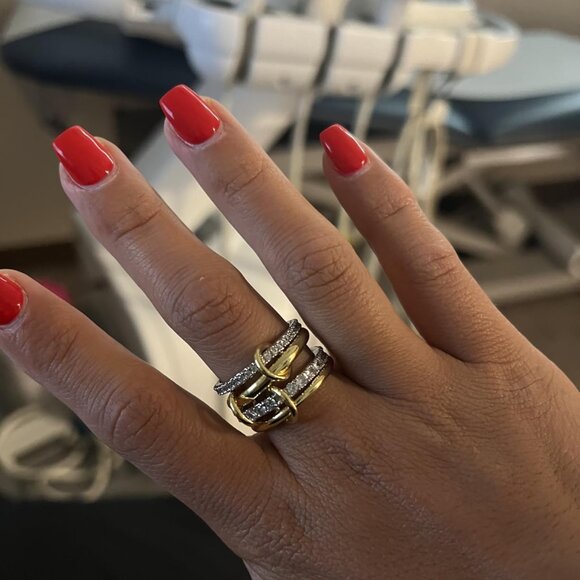 Neiman Marcus 18k Gold Plated Royalty Interlocking Ring - Picture 2 of 9